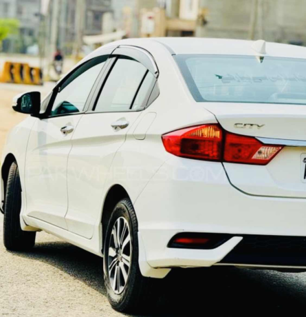 honda-city-aspire-big-4