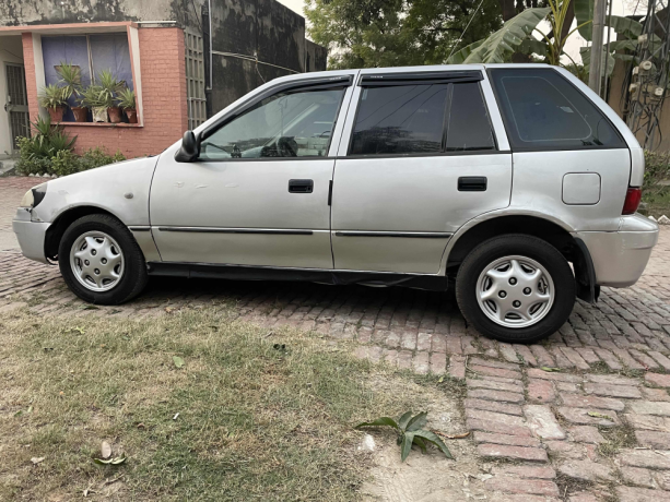 suzuki-cultus-2005-big-3