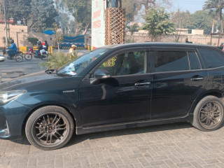 corolla-fielder-g-wxb-2018