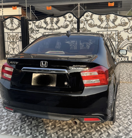 honda-city-aspire-2019-big-0