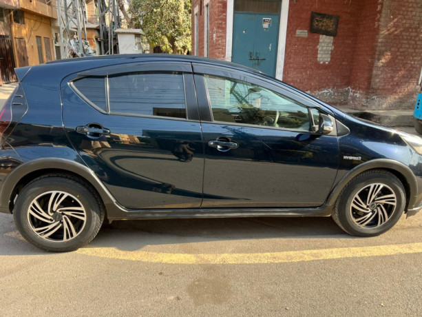 toyota-aqua-crossover-2022-modal-big-5