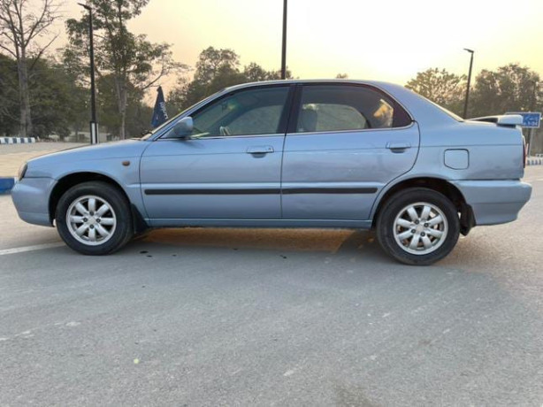 suzuki-baleno-jxl-2004-big-4