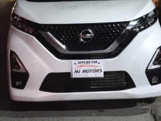 nissan-dayz-highway-star-pro-pilot