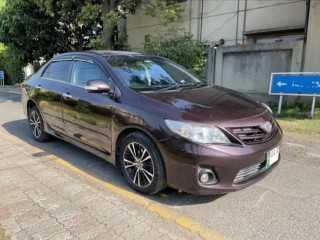 toyota-corolla-gli-auto-16-special-edition-2012