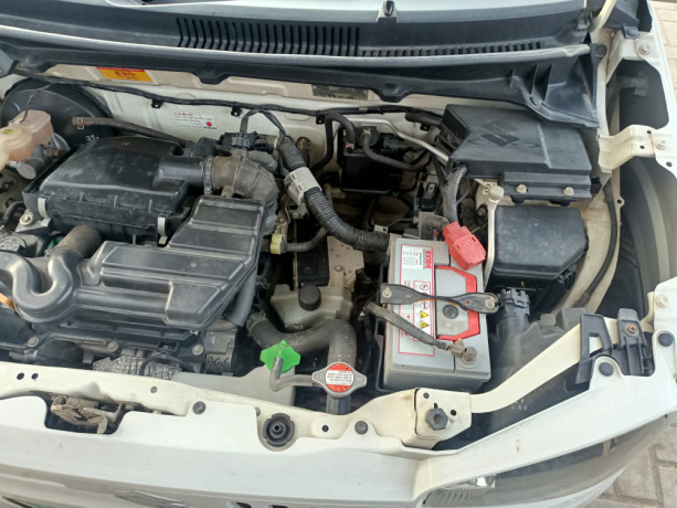 suzuki-alto-ags-vxl-big-8